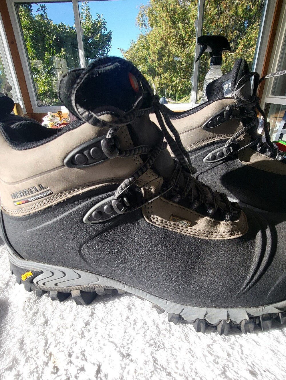 Boots Winter Merrell Size 11.5